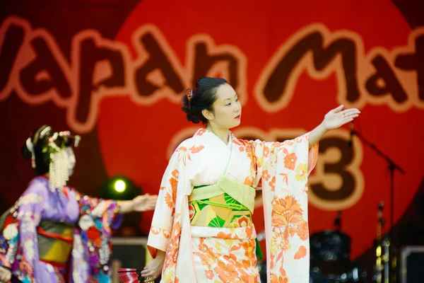 Japanese dancers — Stock Photo, Image