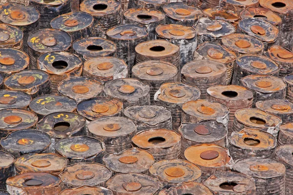 Tar barrels stock pile — Stock Photo, Image