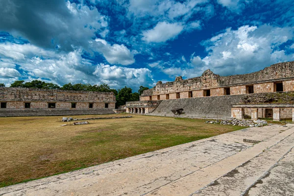 Sito Archeologico Dell Antica Città Maya Uxmal Nello Yucatan Messico — Foto Stock