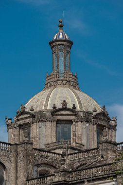 En Kutsanmış Bakire Meryem 'in Meksiko' daki Cennete Varsayımının Metropolitan Katedrali 'nin restorasyonu