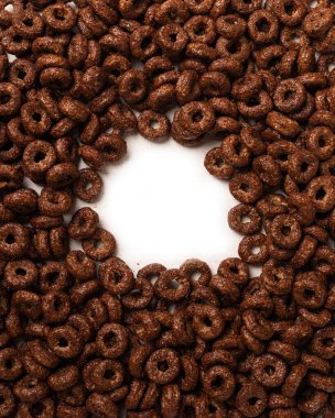 Kahvaltı için çikolata rengi halkalar ve metin için yer.