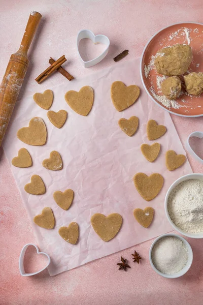 Кулинарные Блюда Дню Святого Валентина Ингредиентами Розовом Фоне Стоковое Изображение