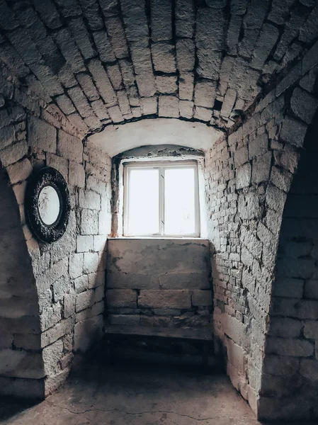 Bóvedas Ladrillo Antiguo Edificio Una Fortaleza Medieval Sótano Con Techos —  Fotos de Stock