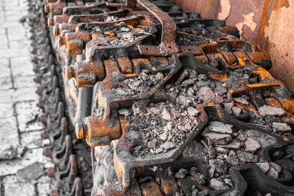 Verbrande Resten Van Militaire Uitrusting Oorlog Oekraïne Roestige Tanks Van — Stockfoto