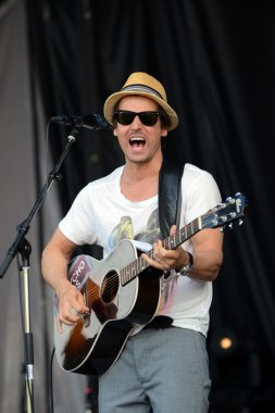 Raine Maida