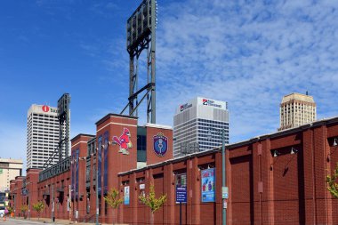 Memphis, TN, ABD - 24 Eylül 2019: AutoZone Park, St. Louis Cardinals 'a bağlı Memphis Redbirds' e ev sahipliği yapan bir Küçükler Ligi beyzbol stadyumu. Ayrıca Memphis 901 FC 'ye de ev sahipliği yapmaktadır..