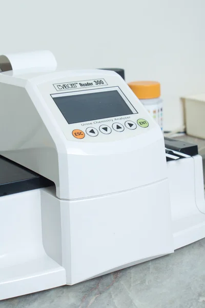 Lab analyzing equipment — Stock Photo, Image