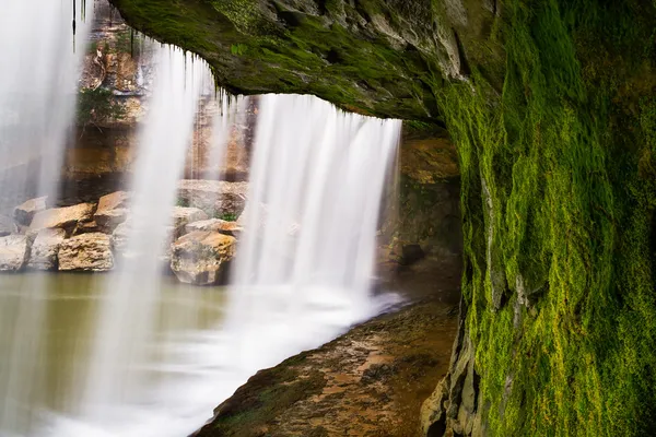 Beneath Cataract Falls — Stock Photo, Image