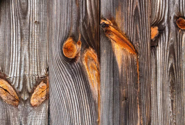 Verweerde houten gevelbekleding — Stockfoto