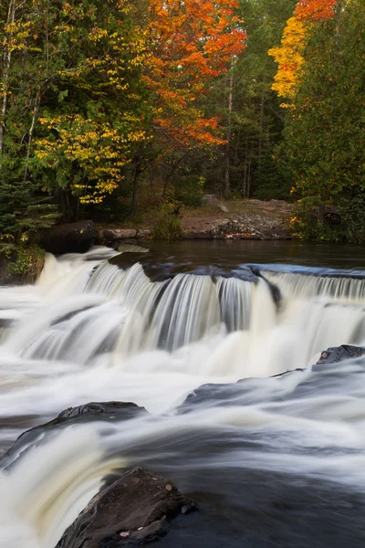 Michigan 's Upper Bond Falls — Fotografia de Stock