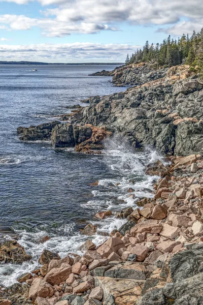 Waves Crash Rocky Atlantic Ocean Coastline Acadia National Park East — Stock Photo, Image