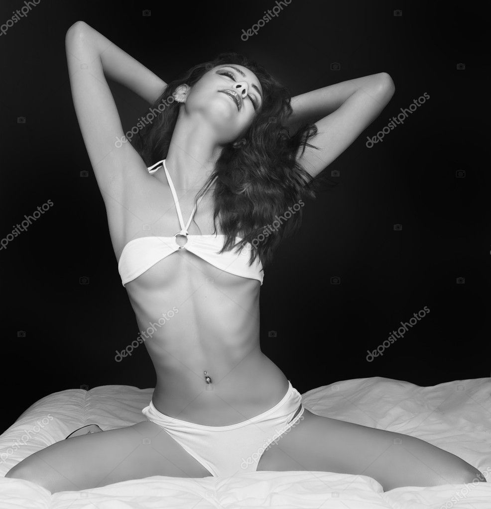 https://st.depositphotos.com/1323776/2484/i/950/depositphotos_24845709-stock-photo-sexy-seductive-young-woman.jpg
