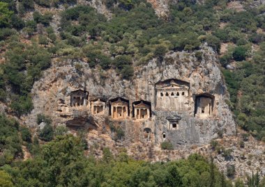 Türkiye'de nehir dalyan buzlu antik Likya'nın hükümdarlarının mezarları