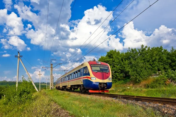 Snelle trein — Stockfoto