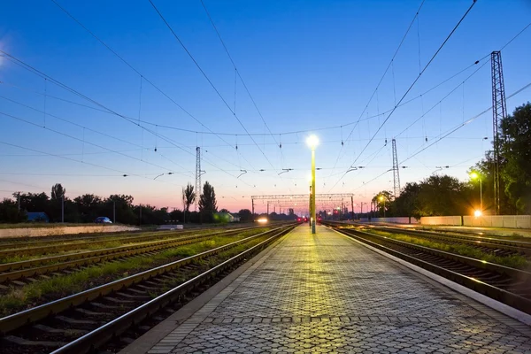 Early morning railway station — Stock Photo, Image