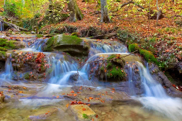 Mountain river — Stock Photo, Image