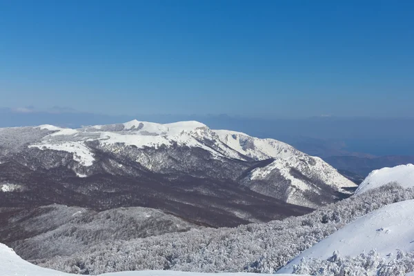 Winter snowbound valley scene — Stock Photo, Image