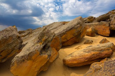 Taşlı mezar Ukrayna
