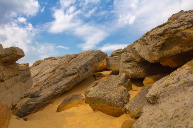 Taşlı mezar Ukrayna