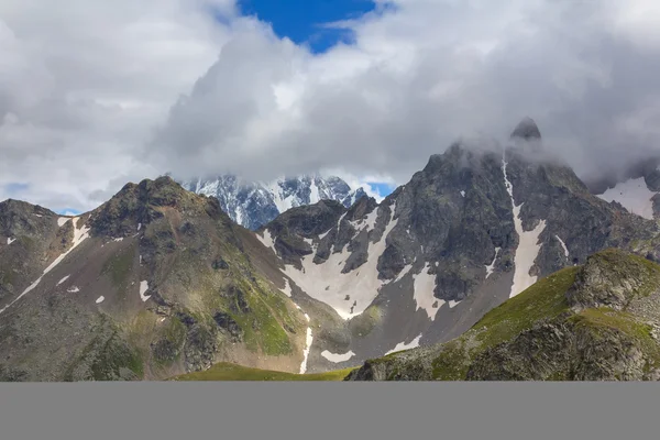 Main caucasus backbone — Stock Photo, Image