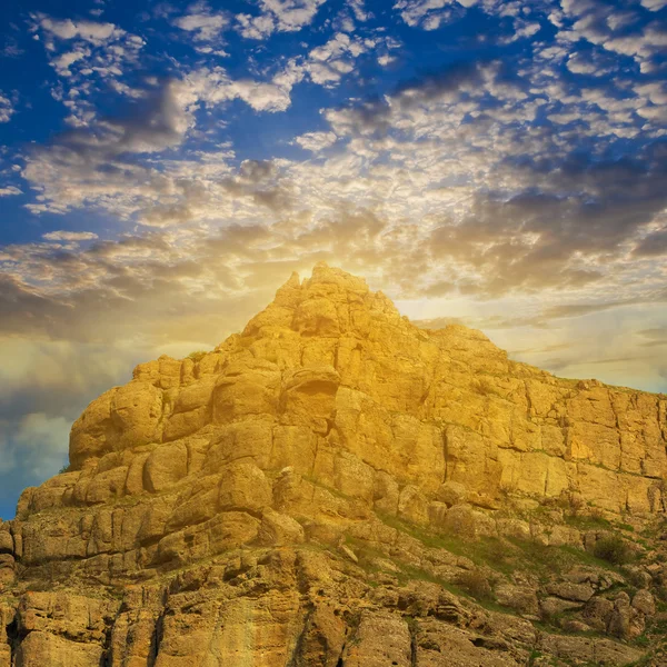 Monte cima al tramonto — Foto Stock