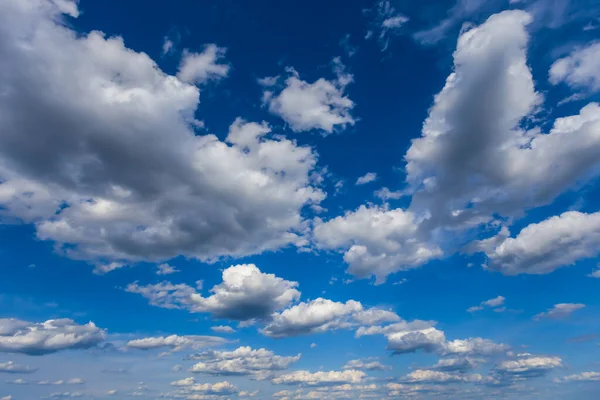 Ciel Bleu Avec Cumulus Nuages Beau Fond Ciel Naturel — Photo