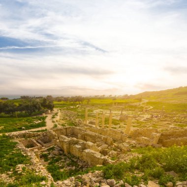 # Eski şehir batıyor gün batımında #