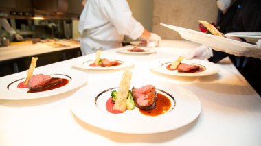 Sotelenmiş et filetosu nereye taşınır?