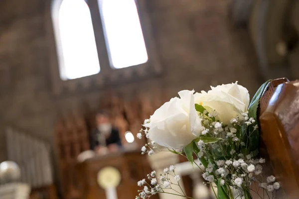Fleurs Sur Les Sièges Présence Église — Photo