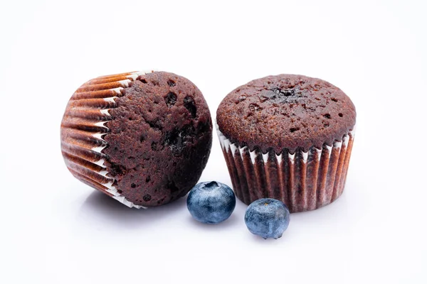 Schokolade Cupcake Auf Dem Weißen Hintergrund — Stockfoto