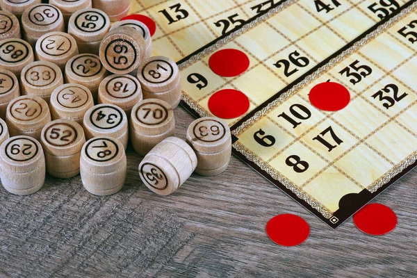 Lotto Spel Houten Lotto Vaten Kaarten Een Houten Tafel — Stockfoto
