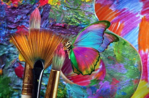 Conceito Arte Pintura Morpho Tropical Colorido Borboleta Escovas Paleta Artista — Fotografia de Stock