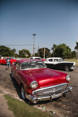 Küba 'da klasik antika araba.