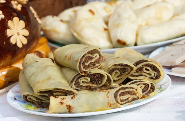 Pancakes with meat — Stock Photo, Image