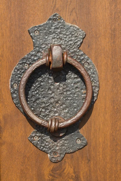 Eski doorknocker — Stok fotoğraf