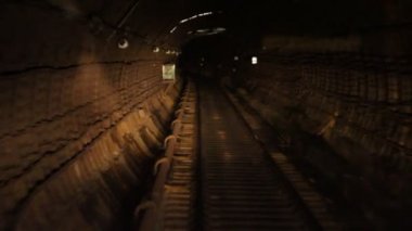 Metro'ya