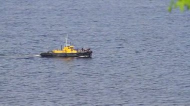 Tug tekne yelken