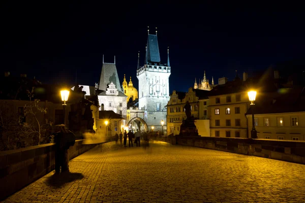 Charles bridge at night — Stock Photo, Image