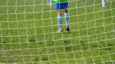 çocukların futbol oyunu