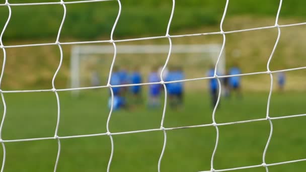 Niños fútbol juego — Vídeos de Stock