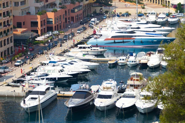 Fashionable yachts in Monaco — Stock Photo, Image