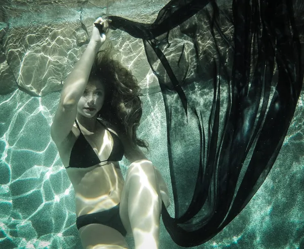 Beautiful Woman Underwater — Stock Photo, Image