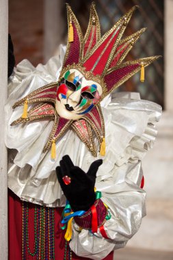 bir soytarı olarak işaretlenmiş adam Venedik Karnavalı