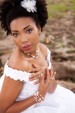 parkta güzel bir gelin