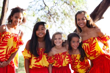 Polinezya hula kızları dostluk