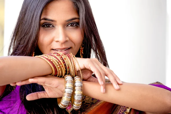 Portrait of a Beautiful Asian Woman — Stock Photo, Image