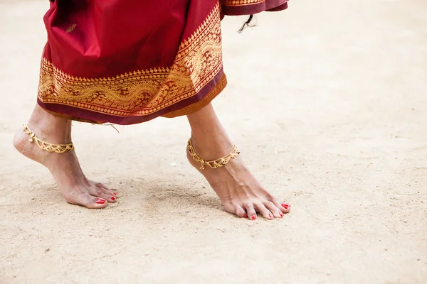 Beautiful jeweled feet — Stock Photo, Image