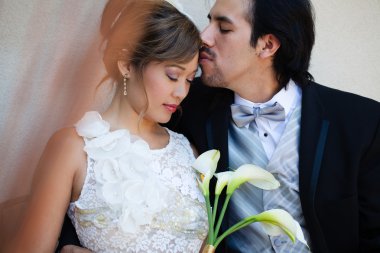 Gelin ve damat arasında ihale an