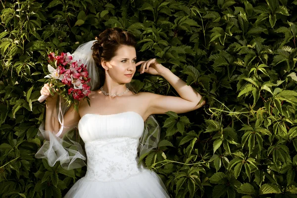 Прекрасная невеста — стоковое фото
