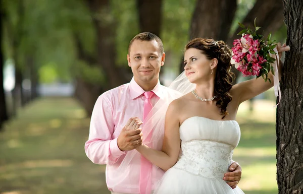 Frisch verheiratetes Paar — Stockfoto